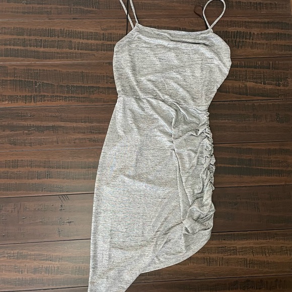 Reformation Metallic Silver Mini Dress NEW - Picture 5 of 9